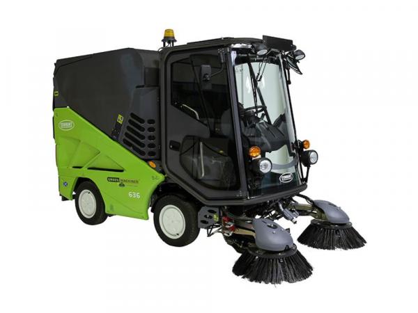 Diesel powered municipal sweeper GM636HS - STAMH LTD